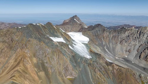 Mountain, 4000m with glacier, Tien Shan, Kyrgyzstan, Asia