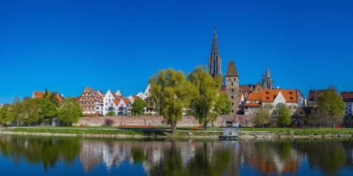 Panorama over the Danube to Ulm with Ulm Minster and Metzgerturm, Baden-Württemberg, Germany,