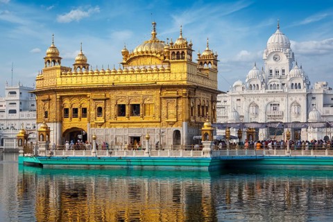 Sikh gurdwara Golden Temple (Harmandir Sahib) . Holy place of Sikihism. Amritsar, Punjab, India,