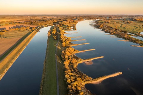 Aerial view of channel Gnevsdorfer Vorfluter and river Elbe at sunset, between Wittenberge and