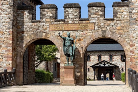 Main gate, Porta Praetoria with bronze statue of Emperor Antoninus Pius, plaque with inscription