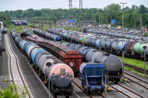 Gelsenkirchen Bismarck marshalling yard, goods trains are assembled and shunted here, tank wagons