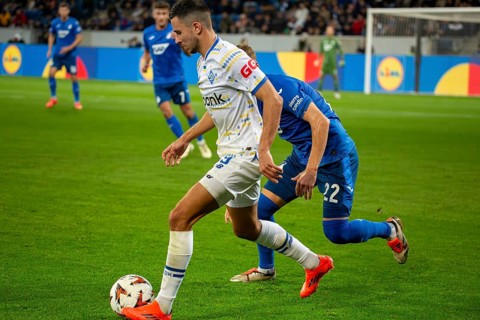 Football UEFA Europa League, 2024/25 season, matchday 2: TSG Hoffenheim v Dynamo Kyiv. On the ball: