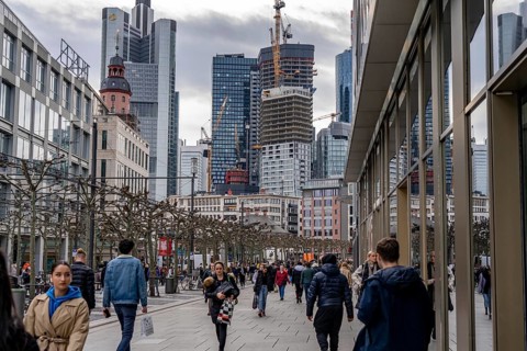 Zeil shopping street, skyline of Frankfurt am Main, at the Hauptwache, Hesse, Germany, Europe