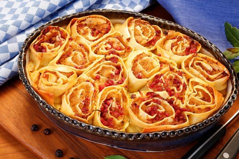 Swabian cuisine, Swabian doughnuts in a casserole dish, Swabian pasta sack, stuffed pasta pancakes