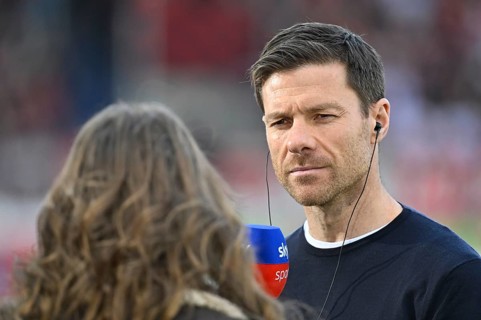 SKY presenter Mara Mones portrait in interview with coach Xabi Alonso Bayer 04 Leverkusen