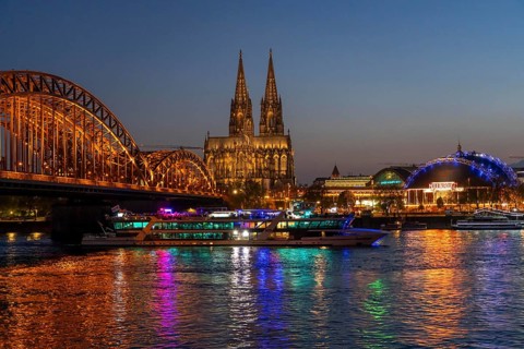 Cologne Cathedral, has been shining in new light since Easter 2025, the old metal halide lamps have