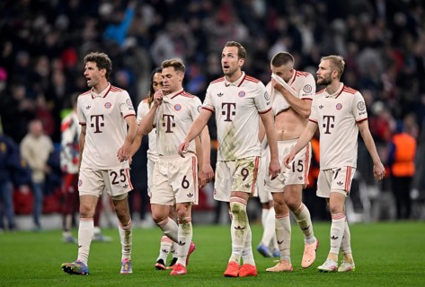 Disappointment after defeat for Thomas Müller FC Bayern Munich FCB (25) Joshua Kimmich FC Bayern