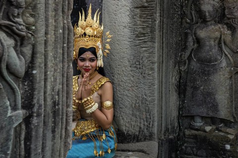 Young woman dressed as a temple dancer, Apsara, Bayon Temple, Angkor Wat, Angkor, UNESCO World