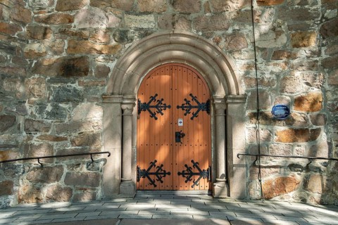 Entrance portal with wrought-iron fittings, Skedsmo Pilgrim Church, Skedsmokorset, Norway, Europe