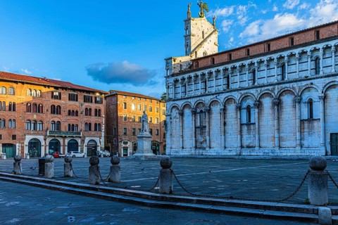 The church of San Michele in Foro and Piazza San Michele, at sunrise, historic city centre, Lucca,