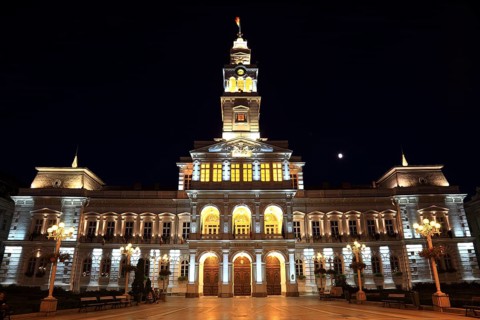 Banat, city of Arad, city centre, city hall at night, illuminated, Romania, Europe