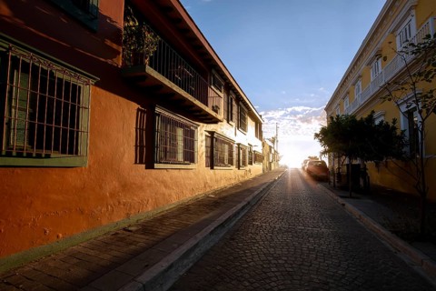 Mexico, Mazatlan, Colorful old city streets in historic city center near El Malecon and ocean