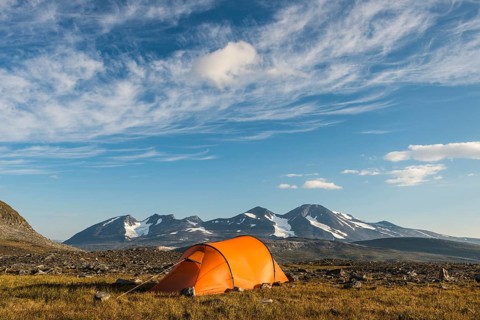 Tent in mountain landscape, Sarek National Park, World Heritage Laponia, Norrbotten, Lapland,