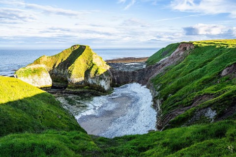 Cliffs over Flamborough Seawatch Observatory, Flamborough, Yorkshire, England, United Kingdom,