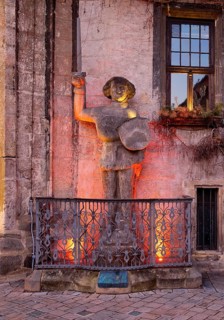 Illuminated Roland statue at the town hall at dusk, Quedlinburg, Saxony-Anhalt, Germany, Europe
