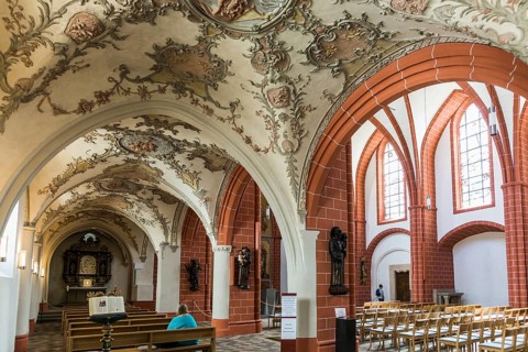 Interior view, Church of St Gangolf, Trier, Rhineland-Palatinate, Germany, Europe
