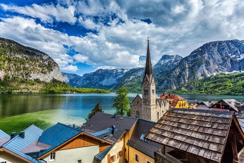 Austrian tourist destination Hallstatt village on Hallstatter See in Austrian alps. Salzkammergut