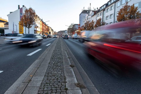 Gladbecker Straße in Essen, B224, inner-city street in Essen heavily polluted by air pollution,