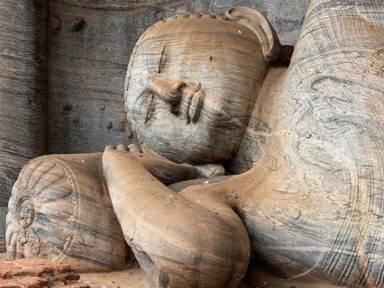 Reclining Buddha statue, Gal Vihara, Polonnaruwa, Sri Lanka, Asia