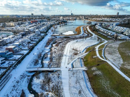 Dortmund, North Rhine-Westphalia, Germany, Phoenix Lake in winter with snow, renaturalised Emscher