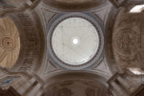 View into the dome of the Cathedral of the Holy Cross above the sea, Catedral de Santa Cruz sobre