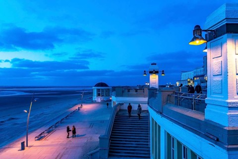 Beach promenade, bandstand, west beach, beach walk, beach, island, East Frisia, winter, season,