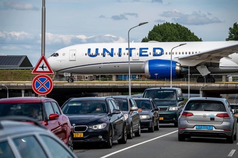 Amsterdam Schiphol Airport, United Jet, on the taxiway, to the Polderbaan runway, bridge over a