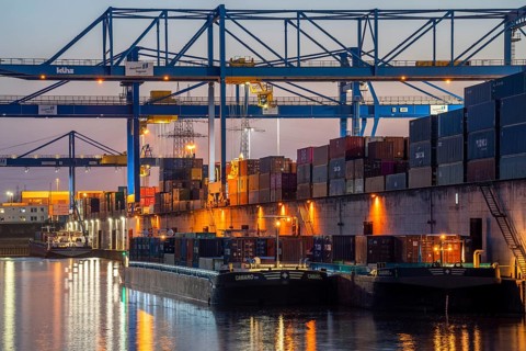 Port basin, gantry cranes in the Container Handling Centre, Trimodal Container Terminal, in the