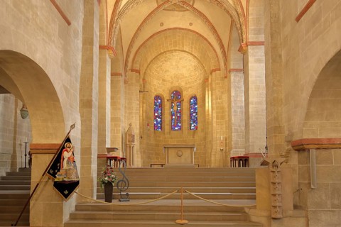 Chancel of the Romanesque Basilica of St. Lubentius, flag of St. Lubentius, interior view,
