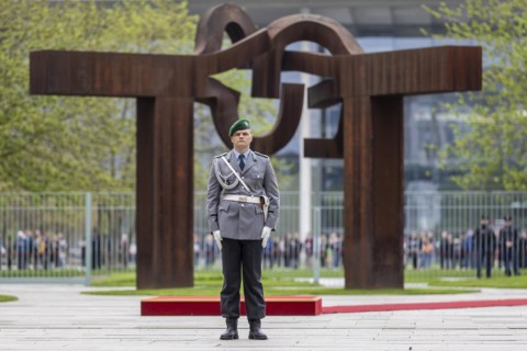 Soldiers from the Bundeswehr Guard Battalion, photographed during a reception with military honours