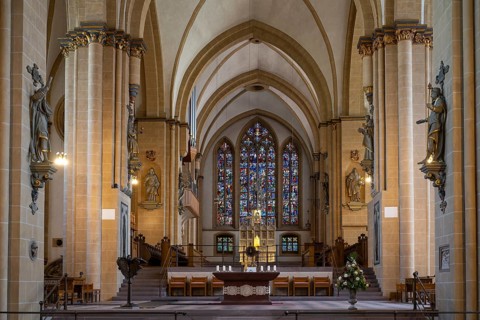 Altar, Paderborn Cathedral, Paderborn, Westphalia, North Rhine-Westphalia, Germany, Europe