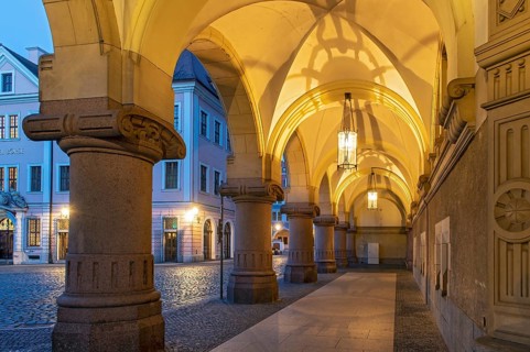 Arcades of New Town Hall building by night, Untermarkt, Görlitz, Goerlitz, Germany, Europe