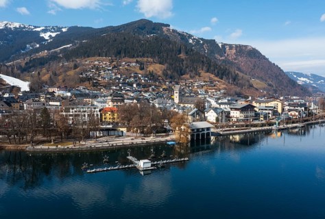 Drone shot, city view, Zell am See, Zeller See, Pinzgau, Land Salzburg, Austria, Europe