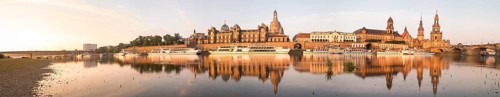 Panorama of the city skyline with reflection in the Elbe, Carola Bridge, Brühl's Terrace, Academy