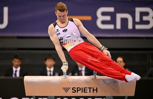 Nils Dunkel GER pommel horse action gymnastics, EnBW DTB-Pokal, Porsche-Arena, Stuttgart,