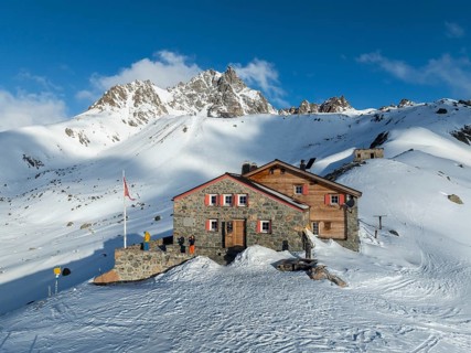 SAC Alpine Club hut in winter, Chamanna d'Es-cha, Pitz Blaisun, Albula Alps, Grisons, Switzerland,
