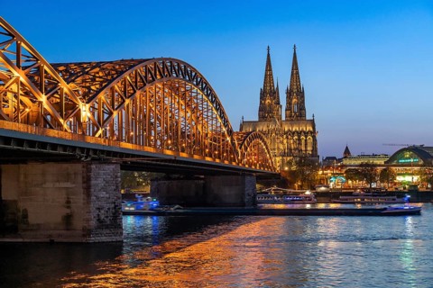 Cologne Cathedral, has been shining in new light since Easter 2025, the old metal halide lamps have