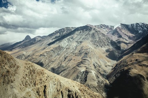 Way into the Wakhan Corridor, descent from Daliz Pass, Afghanistan, Asia