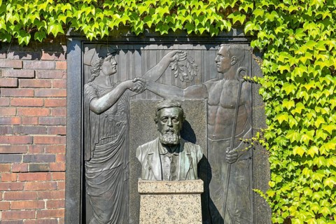 Grave of Wilhelm Liebknecht, Socialist Memorial, Friedrichsfelde Central Cemetery, Gudrunstrasse,