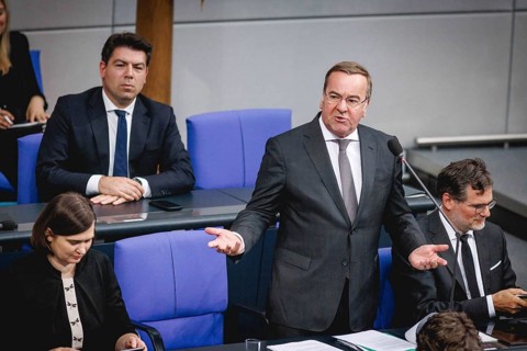 Boris Pistorius, Federal Minister of Defence, during government questioning in the Bundestag in