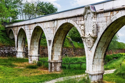 Aquaeduct near Porta Udine, planned town with star-shaped layout, Palmanaova, Unesco World Heritage