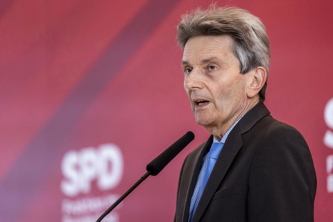 Rolf Mützenich, SPD parliamentary group leader, recorded as part of a press statement in front of
