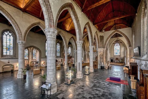 Our Lady Church, Central nave and chapels, Nieuwpoort, West Flanders, Belgium, Europe