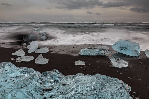 Ice floes on the beach, waves, sea, clouds, winter, Diamond Beach, Breidamerkursandur, Jökulsarlon,