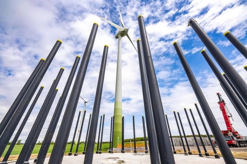 Wind turbine repowering, in the Issum-Oermten wind farm, 9 wind turbines in operation for over 20