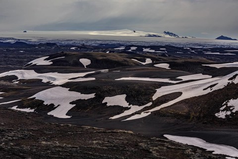 Volcanic landscape, lava, mountainous, snowfields, glaciers behind, cloudy, highlands, Laki,