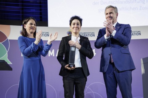 Annalena Bärbock (Alliance 90/The Greens), Federal Foreign Minister, Dunja Hayali, journalist and