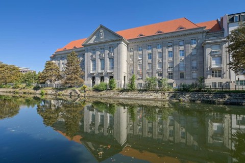 Federal Ministry of Defence, Landwehrkanal, Reichpietschufer, Tiergarten, Mitte, Berlin, Germany,