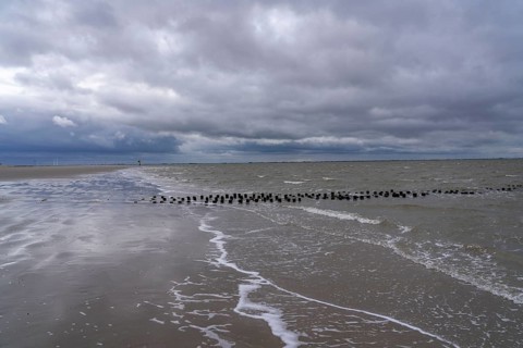 North Sea island Spiekeroog, East Frisia, Lower Saxony, Germany, beach at low tide on the west